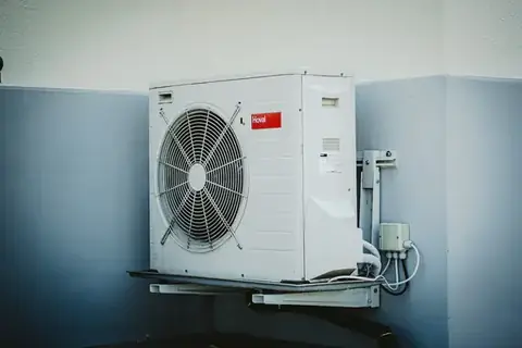 AC repair and HVAC maintenance in Beirut β split unit servicing, cleaning and installation