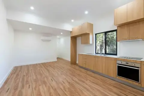 Flooring installation in Beirut β tiles, parquet, hardwood and laminate fitting and repair